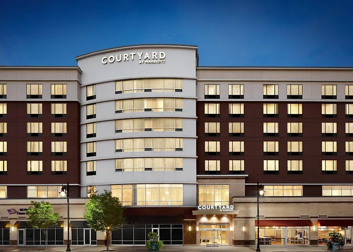 Courtyard By Marriott Newark Downtown Hotel
